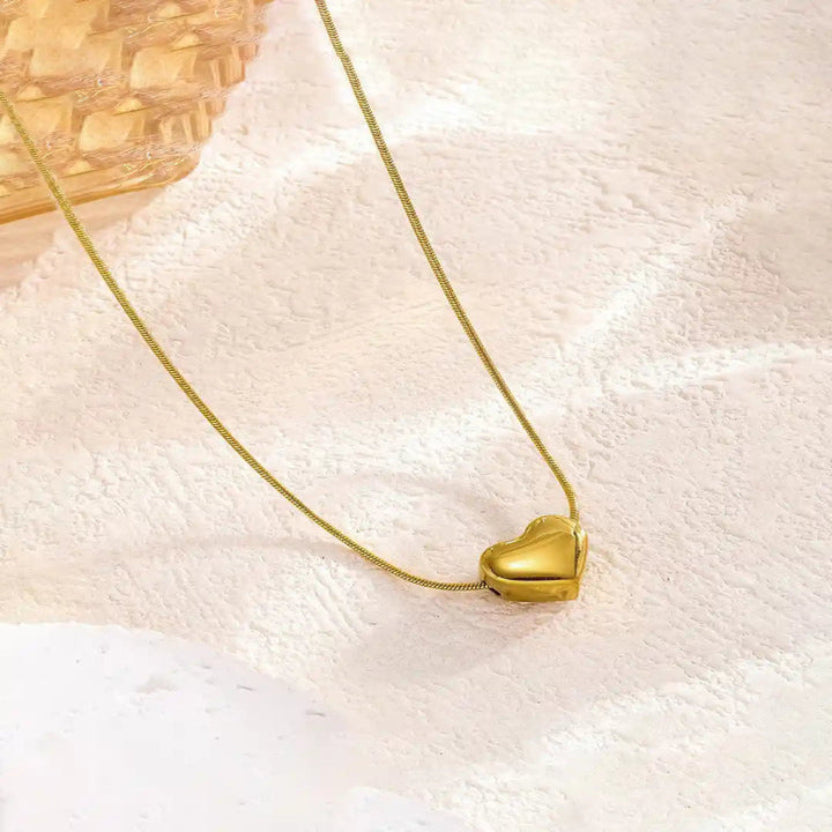 Minimal Heart Pendant