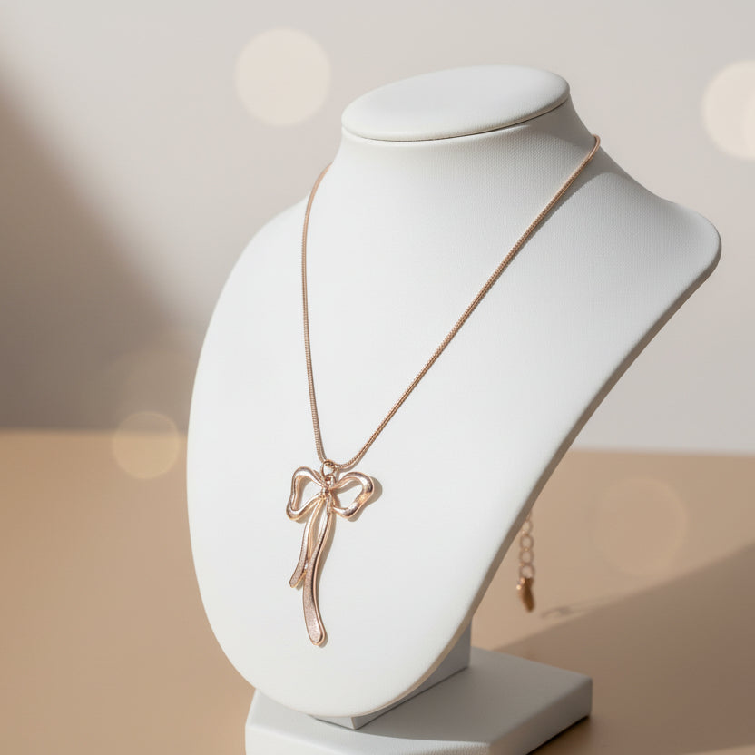 Bow Necklace