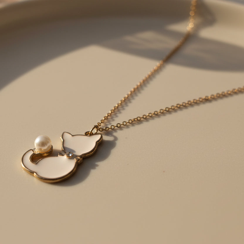 Cat Pendant Necklace